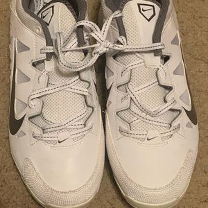 Brand New Nike Hyperdiamond Pro Womens Size 8.5 Softball Metal Cleat